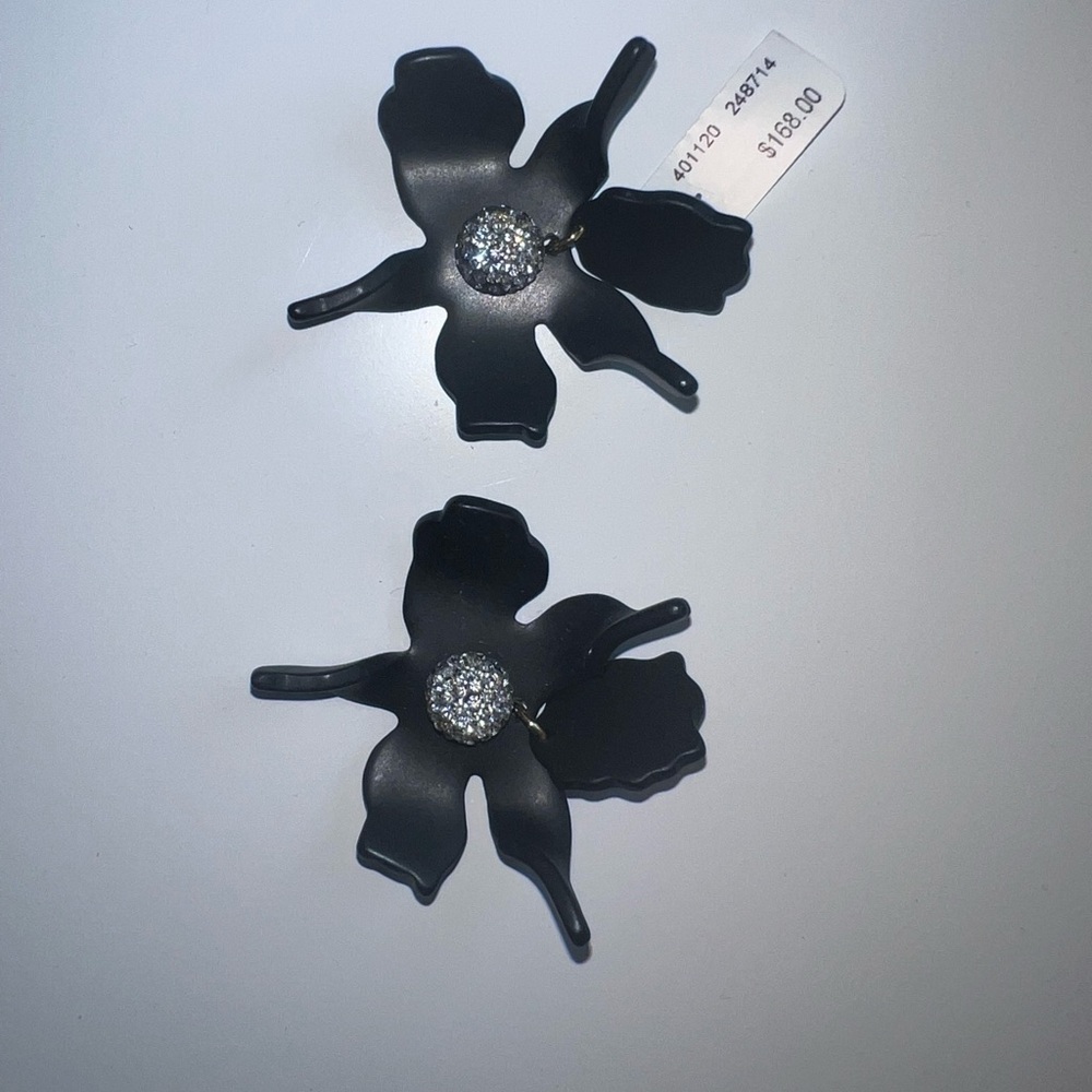 Brand new Lele Sadoughi earrings. Crystal lily small drop earrings. Never worn!